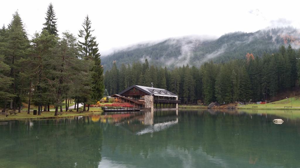 Hotel Chalet Al Lago San Vito di Cadore Esterno foto